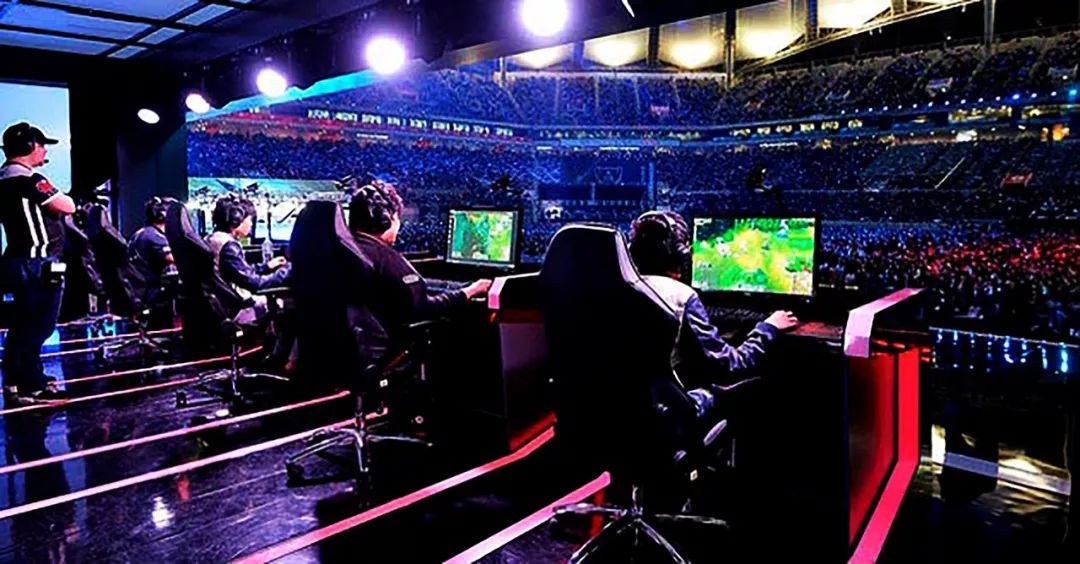 在这场勇士 在这场勇士